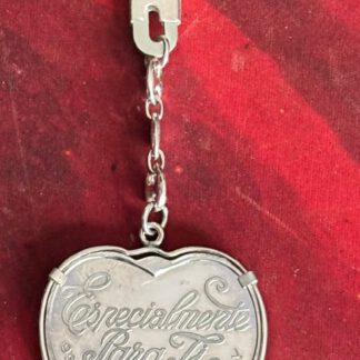 e3364c58-bf35-40c6-8df1-faa77e701ddb